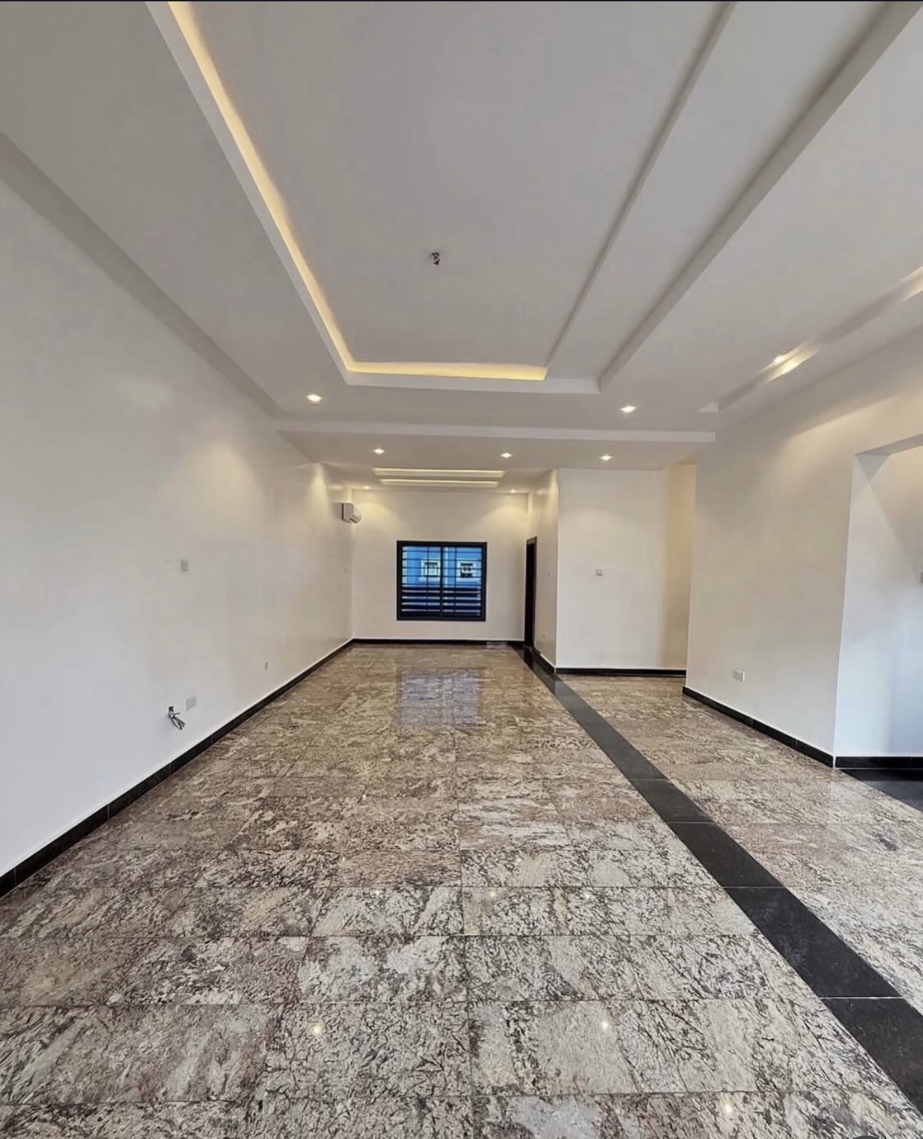 Brand new fitted 2bedroom apartment — photo 3