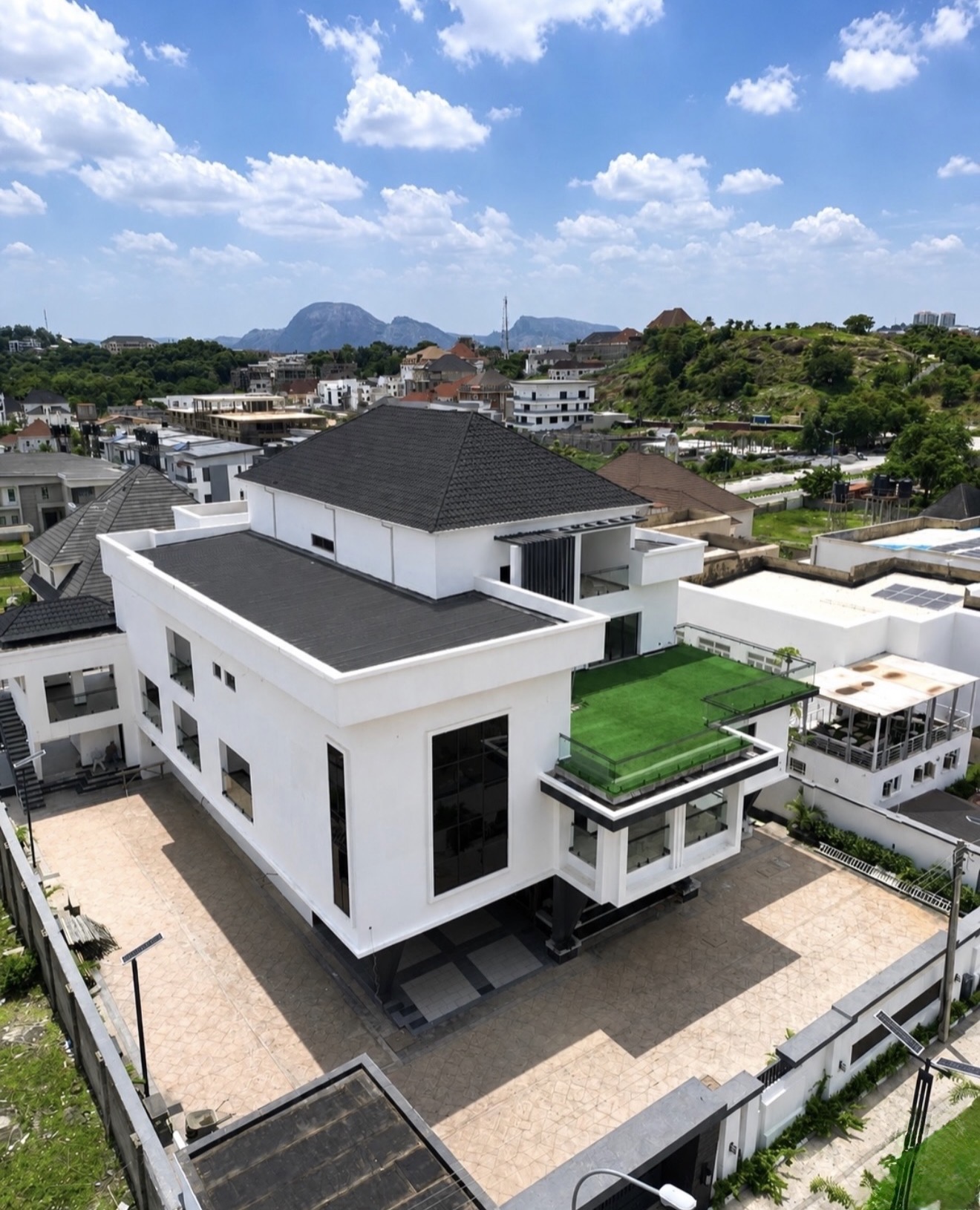 9BD Detached in Asokoro